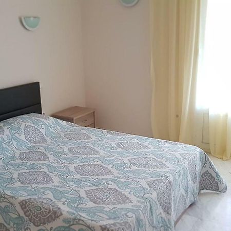 Galini Apartment 루트라키 외부 사진