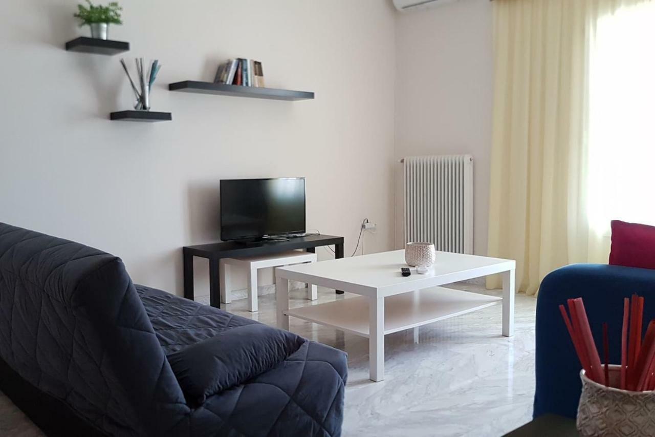 Galini Apartment 루트라키 외부 사진